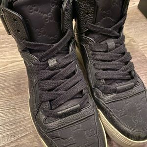 Gucci Men’s signature black high top sneakers